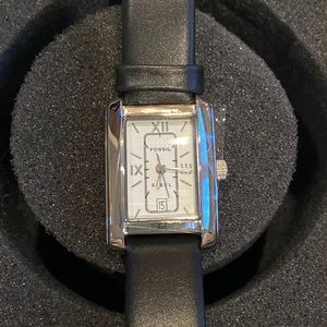 Black leather Fossil watch